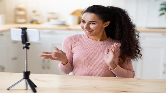 How to Become an Influencer