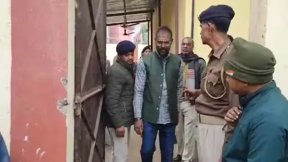 mla manoj