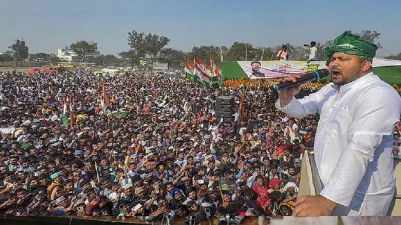 tejashwi road show