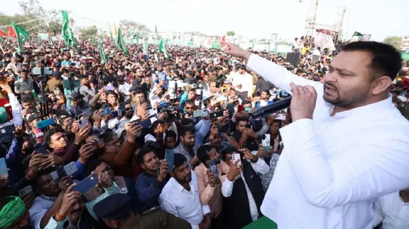 Tejashwi Yadav 02311