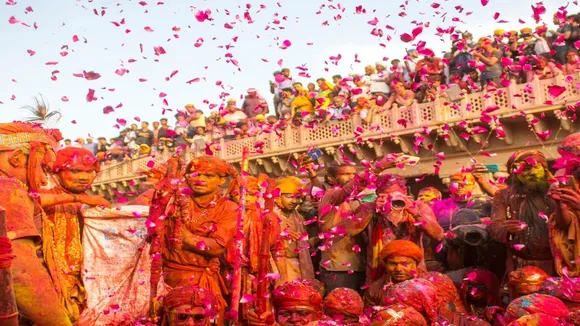 वृंदावन होली