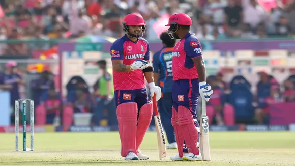 rr vs lsg live score rajasthan royals set 194 target for LSG