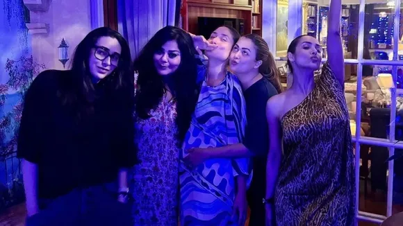 Kareena Kapoor Karisma Kapoor