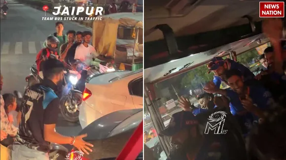 Mumbai Indians Bus