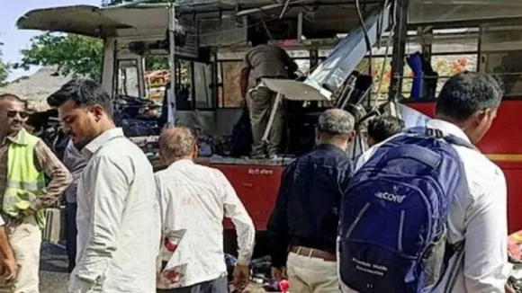 nashik accident