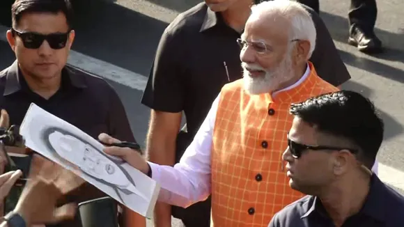 PM Modi Cast His Vote