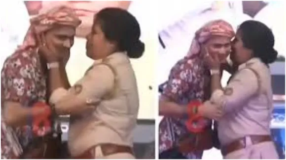 Zubeen Garg Fan Kissing