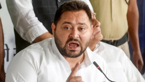 tejashwi on nitish