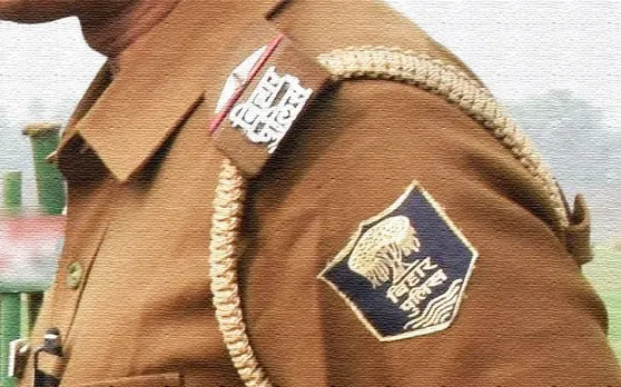 बिहार में कानून व्यवस्था की धज्जियां उड़ीं, मुजफ्फरपुर में पुलिसकर्मी की सरेआम धुनाई, देखें वीडियो