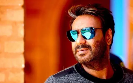 Birthday Special: बॉलीवुड के सिंघम अजय देवगन के वो फेमस गाने जो आपको 90s की याद दिला दें, देखें VIDEO