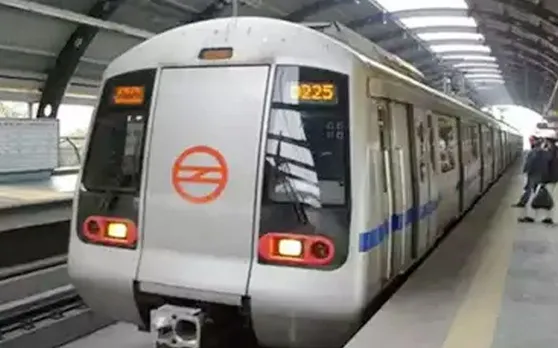 दिल्ली : रमेश नगर मेट्रो स्टेशन पर 65 साल के व्यक्ति ने मेट्रो के आगे कूदकर खुदकुशी की