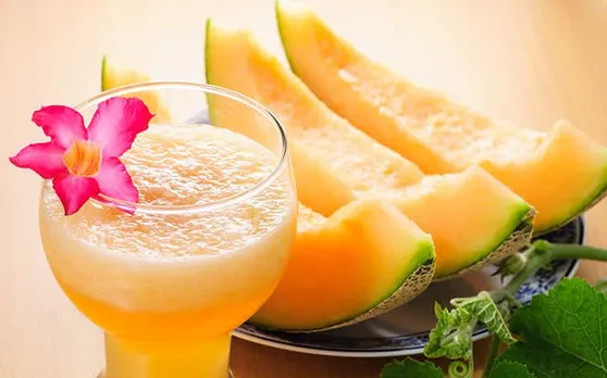 Summer Drink Recipe: तपती गर्मी में ठंडक के लिए बनाएं ये टेस्टी Milk Shake, पढ़ें रेसिपी