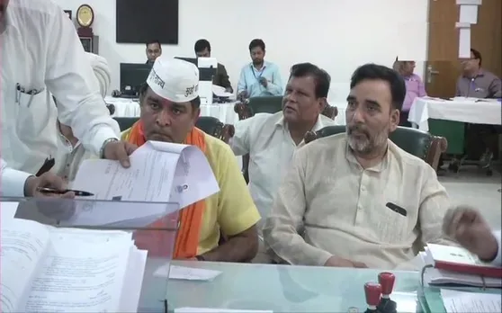 कांग्रेस से गठबंधन नहीं होने के बाद AAP नेता बलबीर सिंह जाखड़ ने भरा पर्चा
