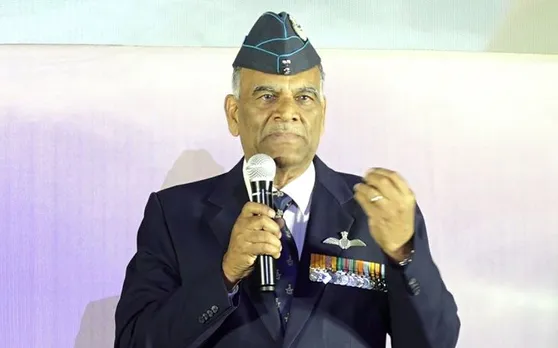Air Strike : विंग कमांडर अभिनंदन के पिता बोले- हमले में मरे होंगे 300 आतंकी