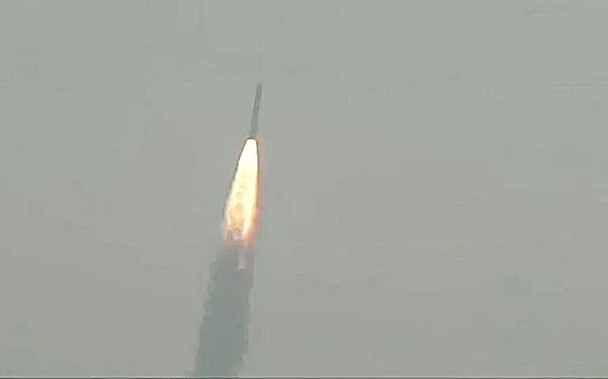 अंतरिक्ष में भारत का एक और बड़ा कदम, ISRO ने EMISAT को किया लॉन्च, दुश्मन की रडार पर रखेगी नजर