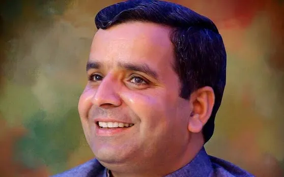 धर्मेंद्र यादव का स्वामी प्रसाद मौर्या पर आरोप, 'बेटी को जिताने के लिए अधिकारियों को धमका रहे हैं'