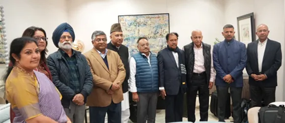 Ravi Shankar Prasad-led delegation arrives in London to highlight India's commitment to defeat terrorism