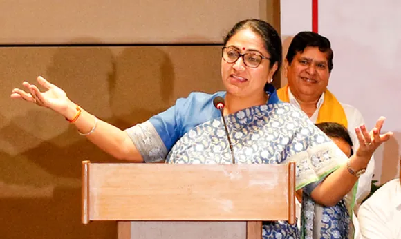 Rekha Gupta Attends Felicitation Ceremony in Delhi