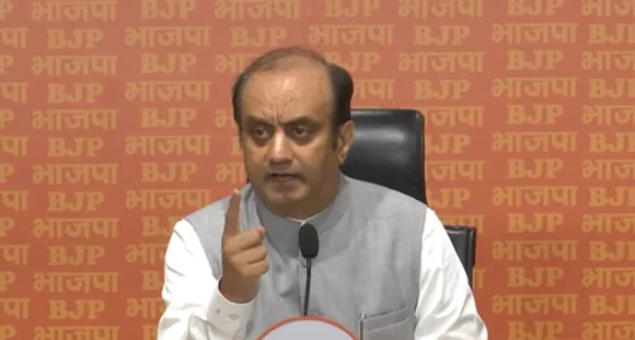 50 साल बाद भी ‘संविधान’ को कूड़ेदान में फेंकने की पुरानी आदत से बाहर नहीं आ पाया विपक्ष : सुधांशु त्रिवेदी