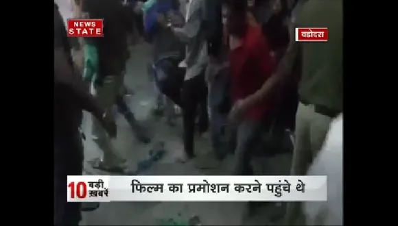 वडोदरा : शाहरुख को देखने के लिए उमड़ी भीड़, भगदड़ से एक की मौत