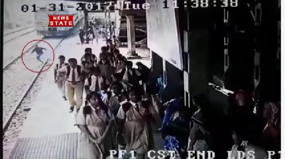आत्महत्या के इरादे से लोकल ट्रेन के नीचे लेटा पर नहीं आई एक भी खरोंच