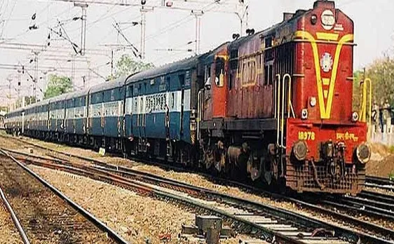 क्या यात्रियों का सामान चोरी हो जाने पर हर्जाना भी देगी रेलवे?