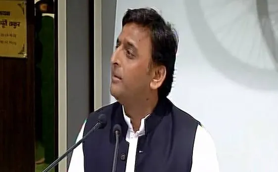 लालू के साथ आए अखिलेश यादव 