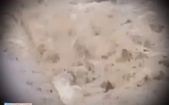 बिहार में बाढ़ से तबाही, कोसी नदी उफान पर 