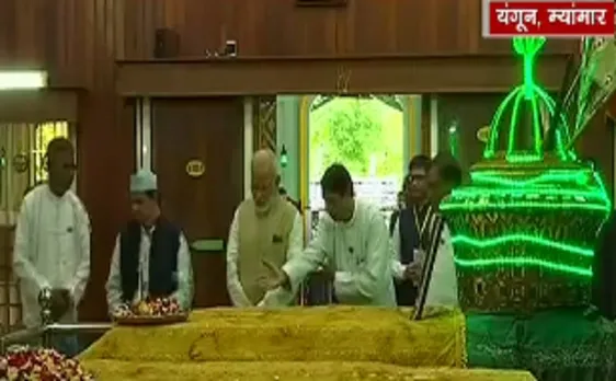 यंगून: प्रधानमंत्री मोदी ने दी बहादुर शाह ज़फर को श्रद्धांजलि 