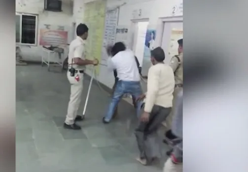 रस्सियों से बंधे मुल्जिम पर डॉक्टर ने बरसाए लात-घूंसे
