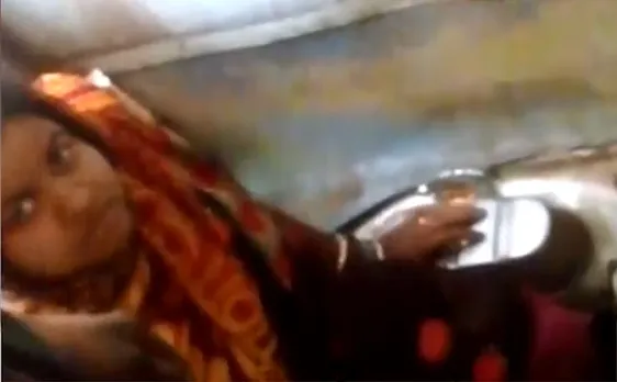 UP: महिला का पैर ट्रेन के शौचालय में फंसा
