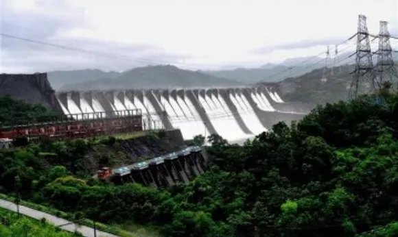 राजस्थानः झुंझुनू में डैम टूटा, जलमग्न हुआ इलाका 