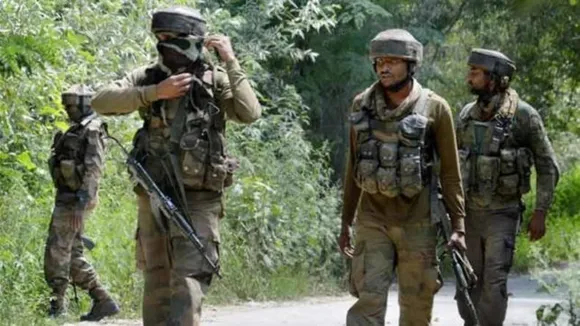 J&K: पुलवामा में आतंकियों ने एसपीओ को गोली मारी