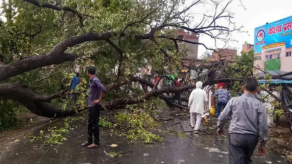 उत्तराखंड में अगले 48 घंटों में कहर बरपा सकता है आंधी-तूफान