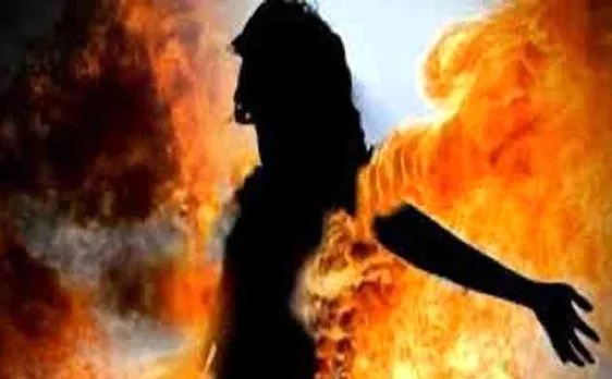 मेरठ: मनचलों ने छात्रा को जला डालने की दी धमकी