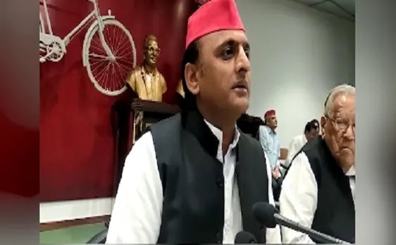 महात्मा गांधी की जयंती पर अखिलेश यादव ने बापू को किया याद