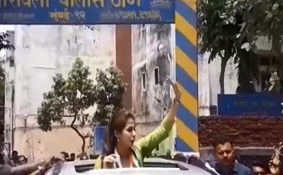 अबकी बार किसकी सरकार : क्या उर्मिला मातोंडकर की सीट का सियासी समीकरण 