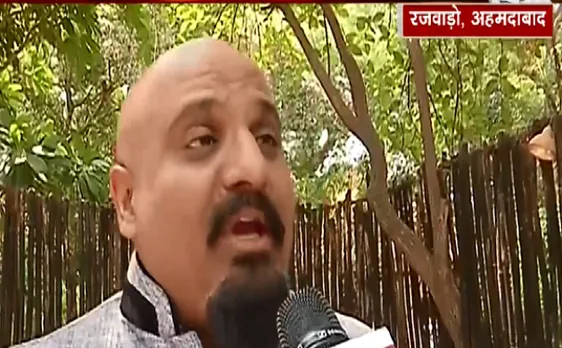 मोदी के शहर : गायक Arvind vegda ने रैप गा कर की प्रधानमंत्री Narendra Modi की तरीफ 