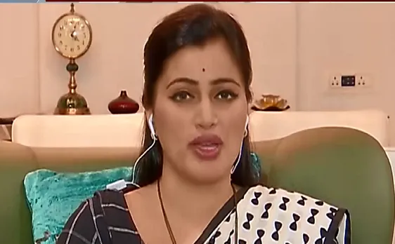 Exclusive : मैं हर व्यक्ति के सुख-दुख में हमेशा खड़ी रही है  - Navneet Ravi Rana 