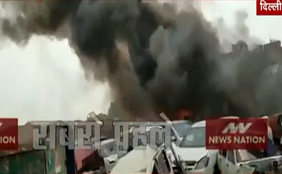 Breaking : गर्मी की वजह से दिल्ली पुलिस डंपिंग ग्राउंड में लगी भीषण आग 