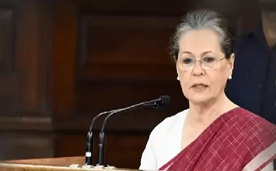 क्या Sonia Gandhi लगा पाएंगी कांग्रेस का बेड़ा पार ? 
