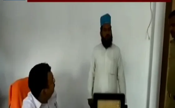 Shocking News : मदरसे के मौलवी ने नाबालिग के साथ की हैवानियत 