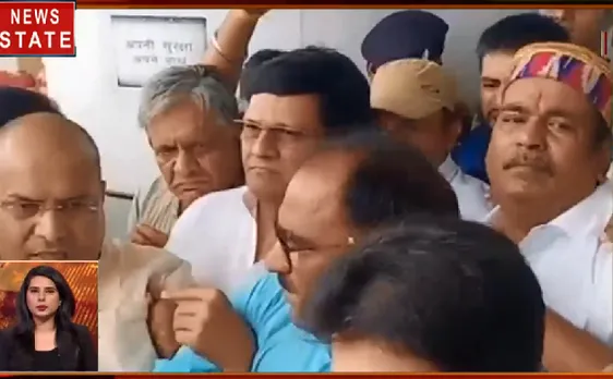 Speed News : CM Kamalnath के साथ सिंधिया ने किया लंच 