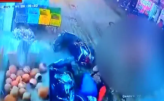 Panchkula : दो सांडों की लड़ाई में 6 माह की बच्ची की मौत, देखिए VIDEO 