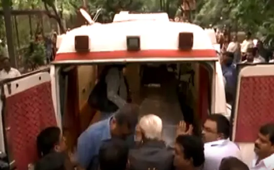 Sheila Dikshit का पार्थिव शरीर उनके घर पर पहुंचा, देखिए VIDEO  