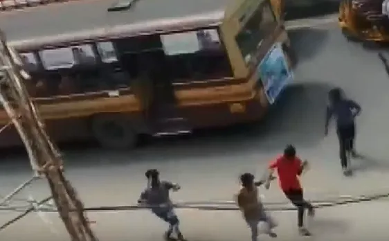 Breaking : चेेन्नई में छात्रों के 2 गुटों में हिंसक झड़प 