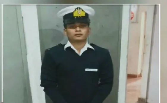 नोएडा का रहने वाला आयुष दुबई की शिप से हुआ गायब, विदेश मंत्रालय से मदद की गुहार 