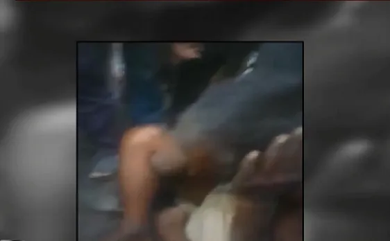 Shocking News : नहीं थम रही मॉब लिंचिंग की घटना, इंदौर में बच्चा चोरी के आरोप में शख्स की पिटाई 