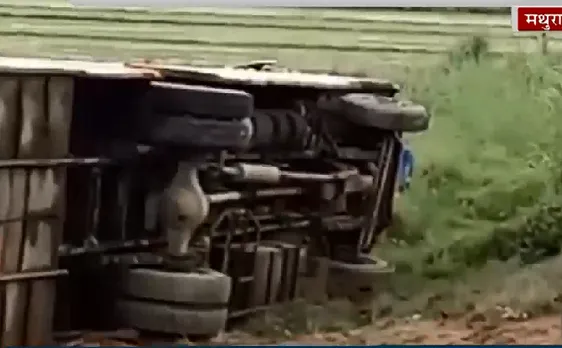 UP Speed News : मथुरा में यात्रियों से भरी बस पलटी, देखिए देश-दुनिया की छोटी-बड़ी खबरें 