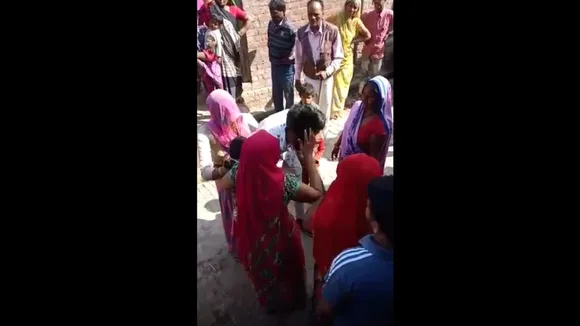 पंचायत का अनोखा फरमान